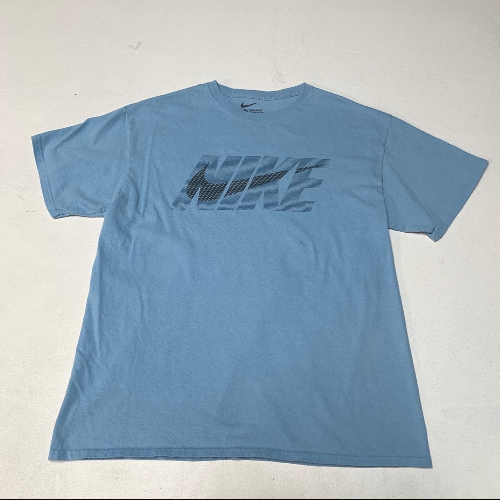 Nike Tee